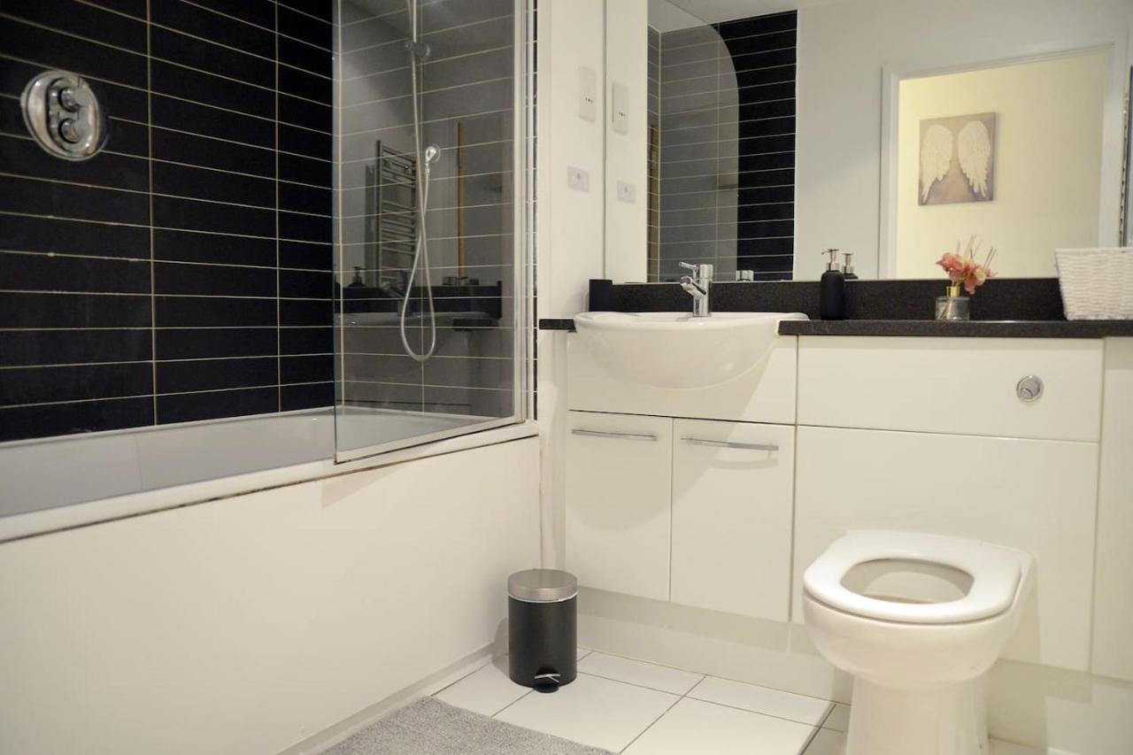 Appartement Excel Luxury Flat à Londres Extérieur photo