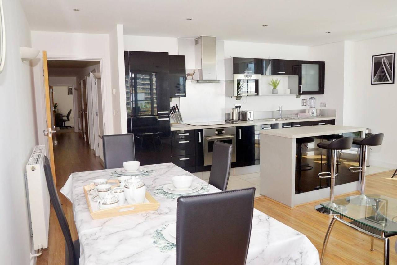 Appartement Excel Luxury Flat à Londres Extérieur photo